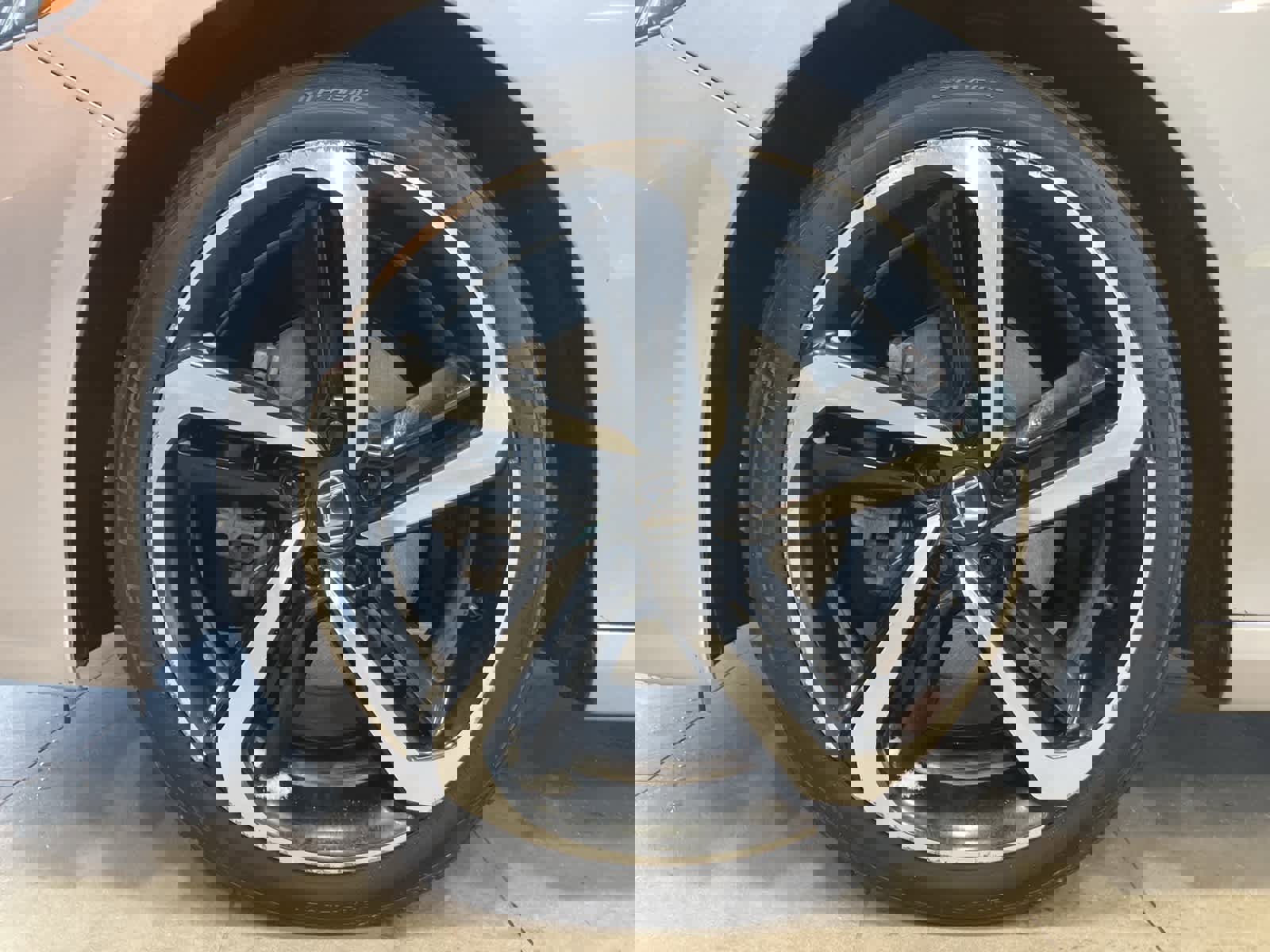 Used 2019 Honda Accord Sport image 9