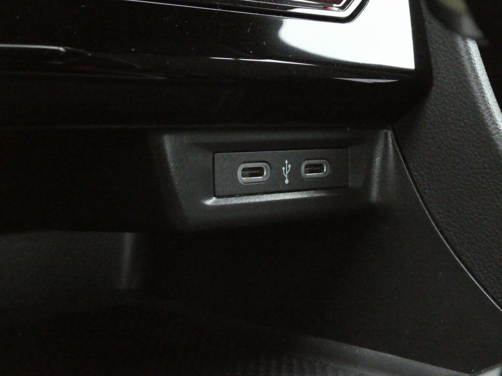 New 2025 Volkswagen Jetta Sport image 18