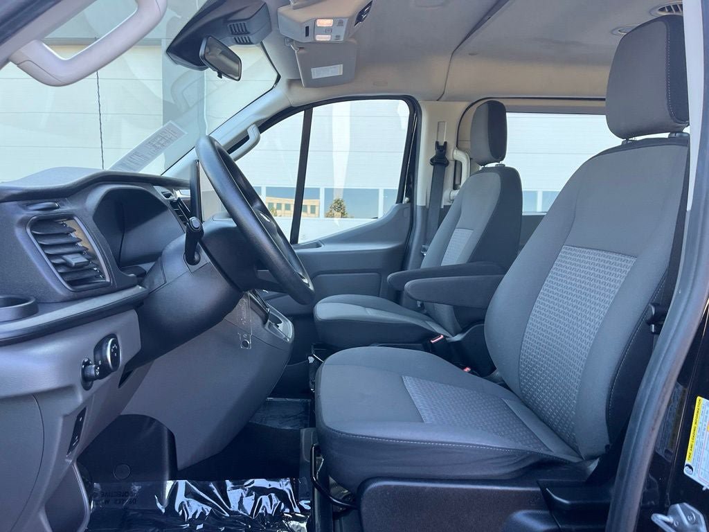 Used 2024 Ford Transit 350 XLT RWD image 14