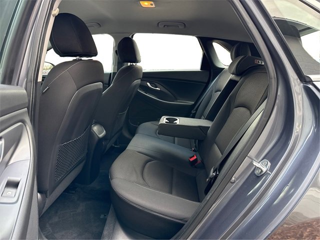 Used 2018 Hyundai Elantra GT image 11