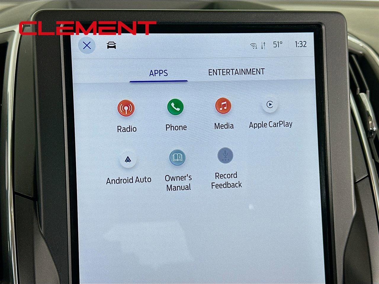 Certified 2022 Ford Edge Titanium image 19