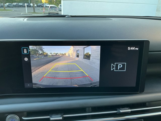 Certified 2025 Hyundai Tucson SEL AWD/4WD image 4