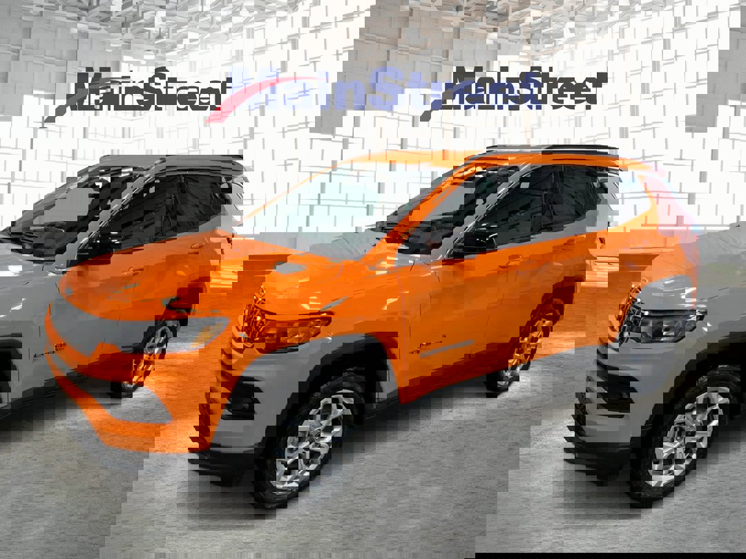 New 2026 Jeep Compass Latitude image 1