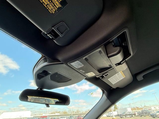New 2025 Ford Escape ST-Line w/ Equipment Group 301A FWD image 27