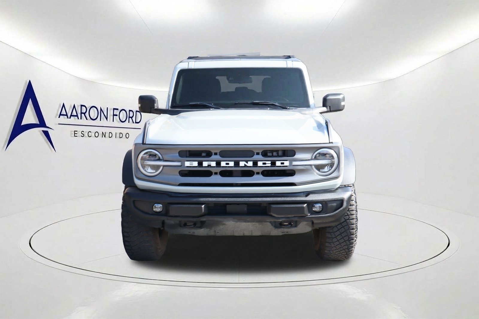 Used 2023 Ford Bronco Big Bend w/ Sasquatch Package AWD/4WD image 2