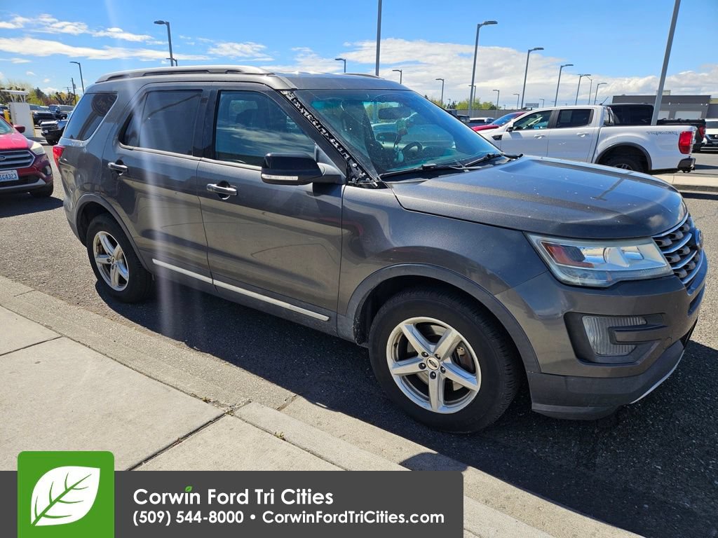 Used 2016 Ford Explorer XLT w/ Equipment Group 202A AWD/4WD video 1