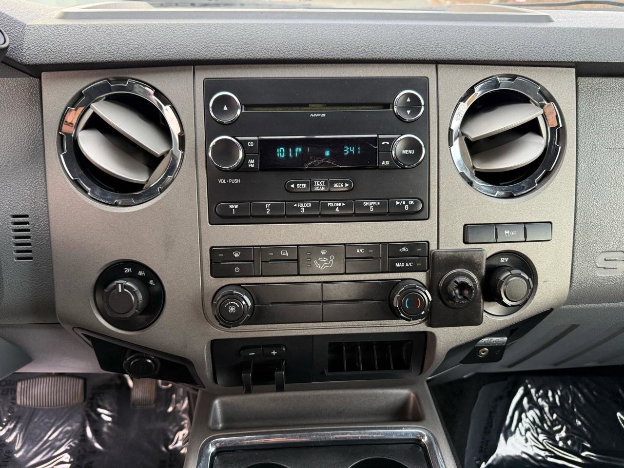 Used 2012 Ford F250 XLT w/ XLT Premium Pkg image 43