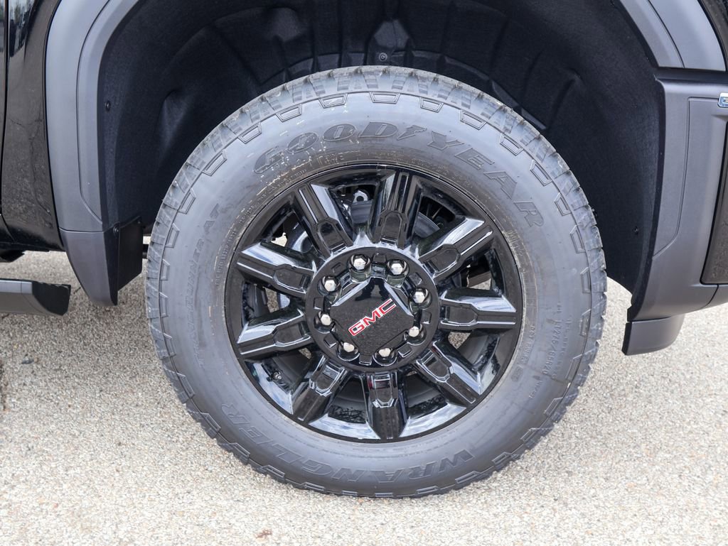 New 2026 GMC Sierra 2500 AT4 image 36