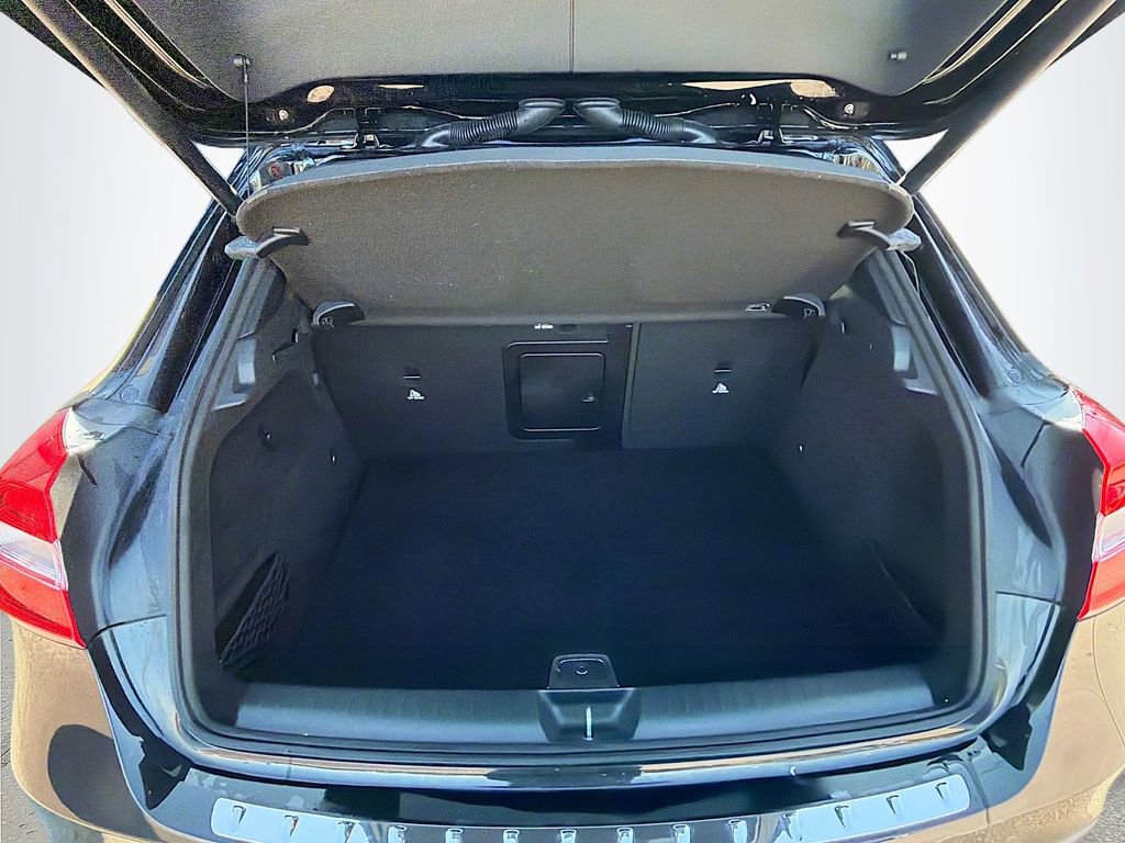 Used 2020 Mercedes-Benz GLA 250 GLA 250 image 13