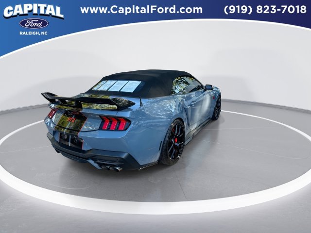 Used 2025 Ford Mustang GT Premium RWD image 8