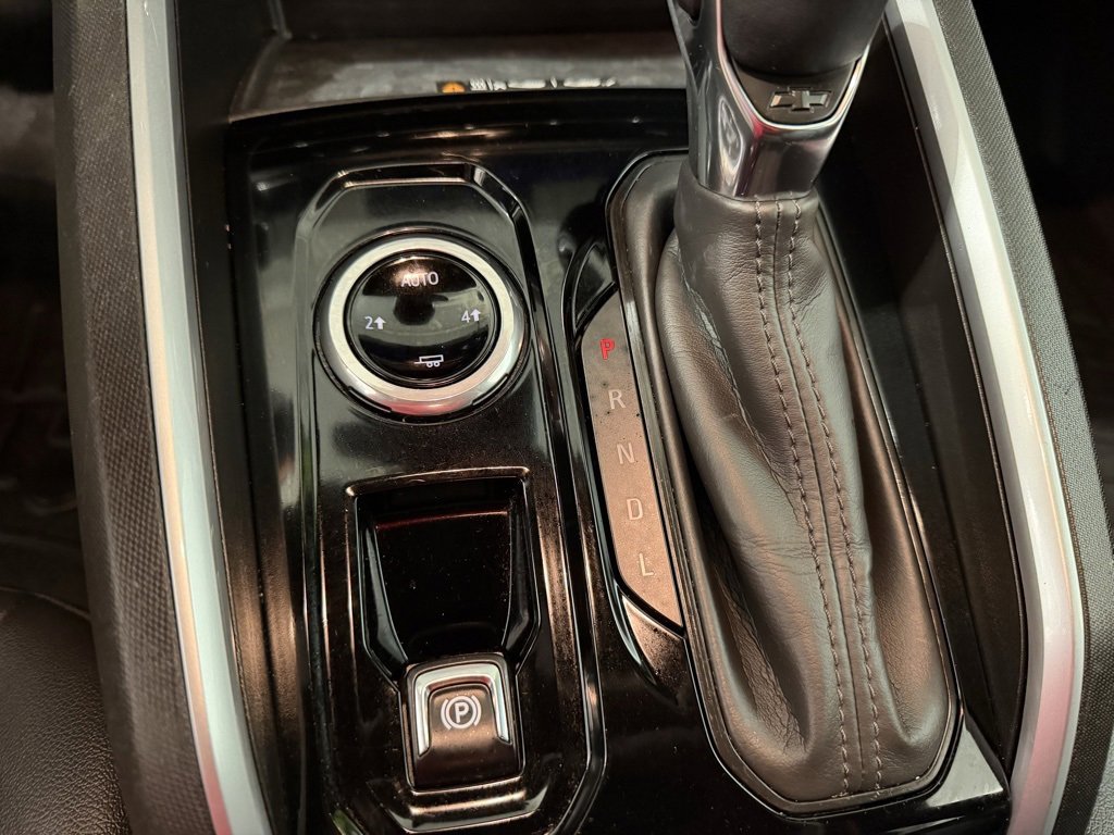 Used 2024 Chevrolet Colorado LT w/ LT Convenience Package III image 20