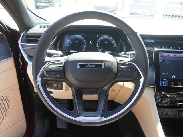 Certified 2025 Jeep Grand Cherokee Limited RWD image 27