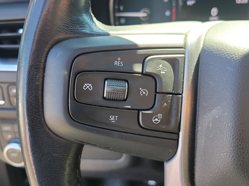 Used 2021 GMC Yukon SLT w/ SLT Premium Package AWD/4WD image 31