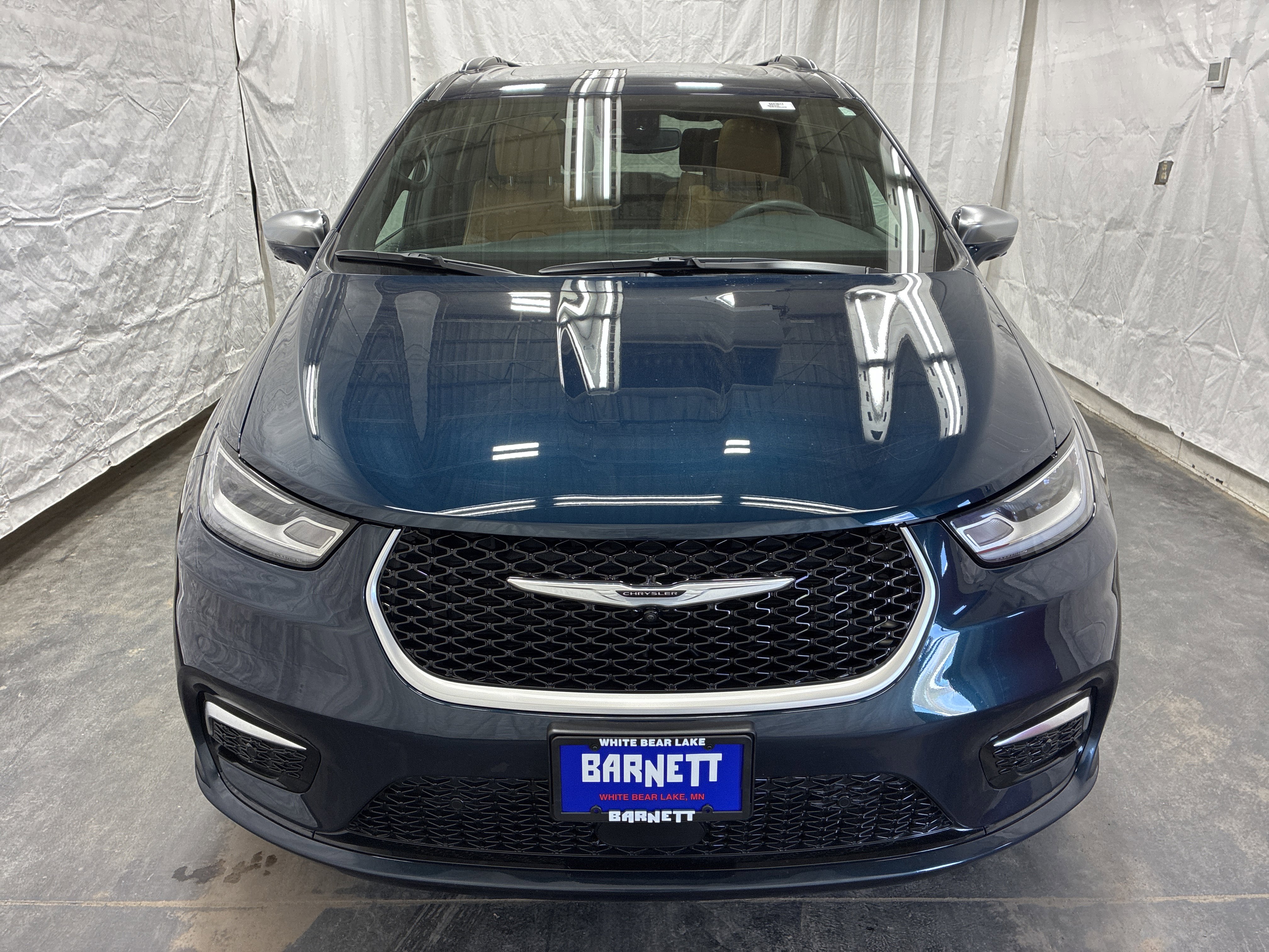 Certified 2022 Chrysler Pacifica Pinnacle AWD/4WD image 7