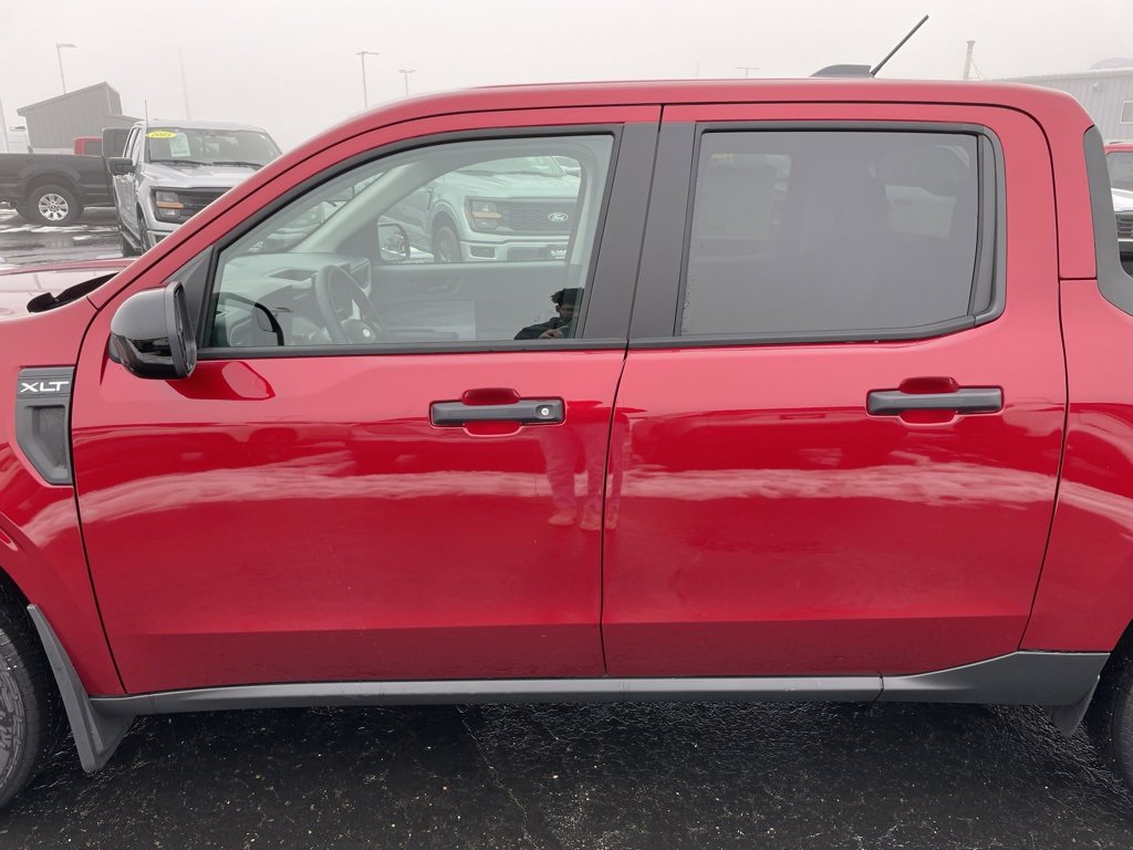 New 2026 Ford Maverick XLT w/ XLT Luxury Package image 37