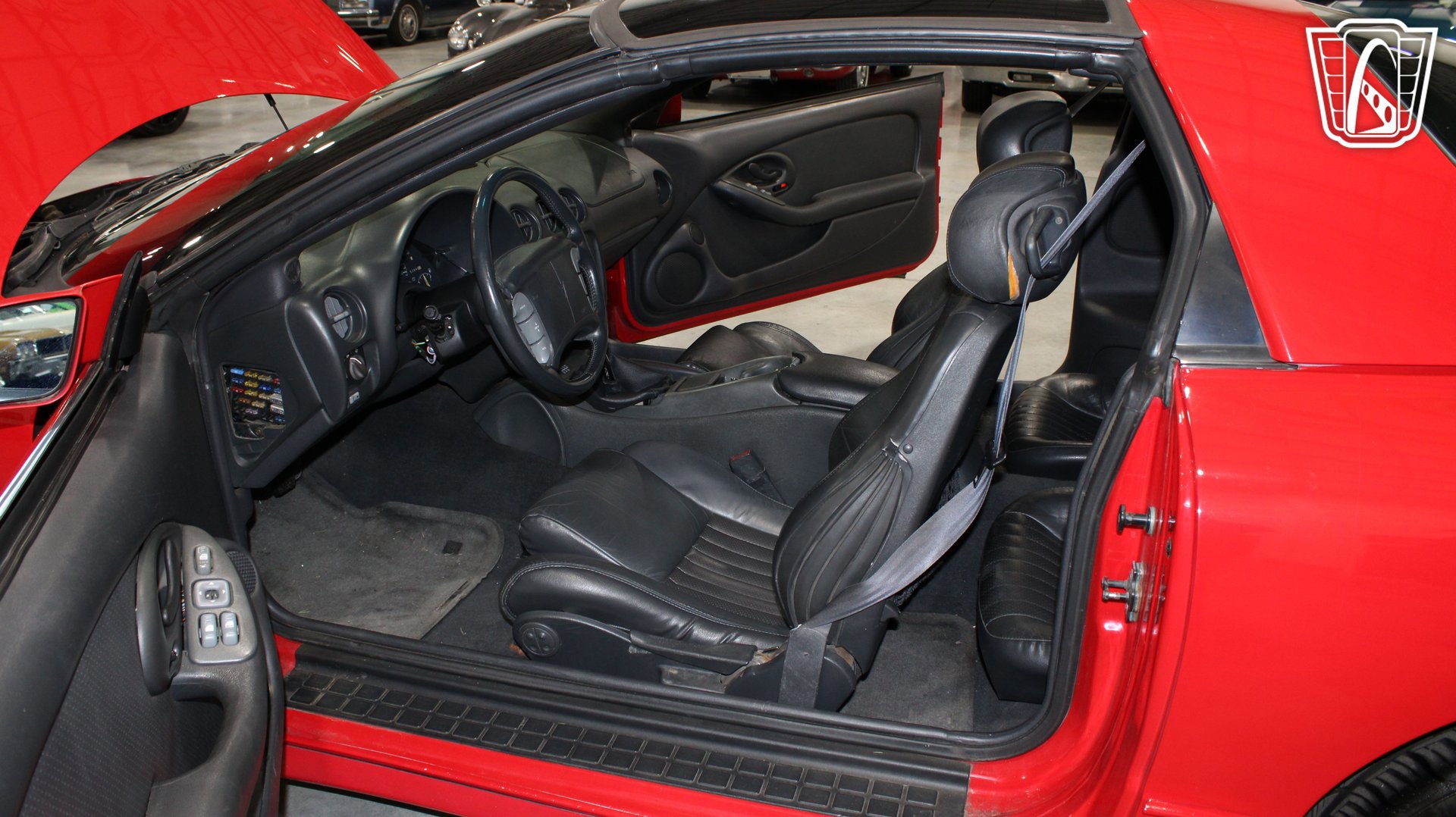 Used 1994 Pontiac Firebird Coupe image 6