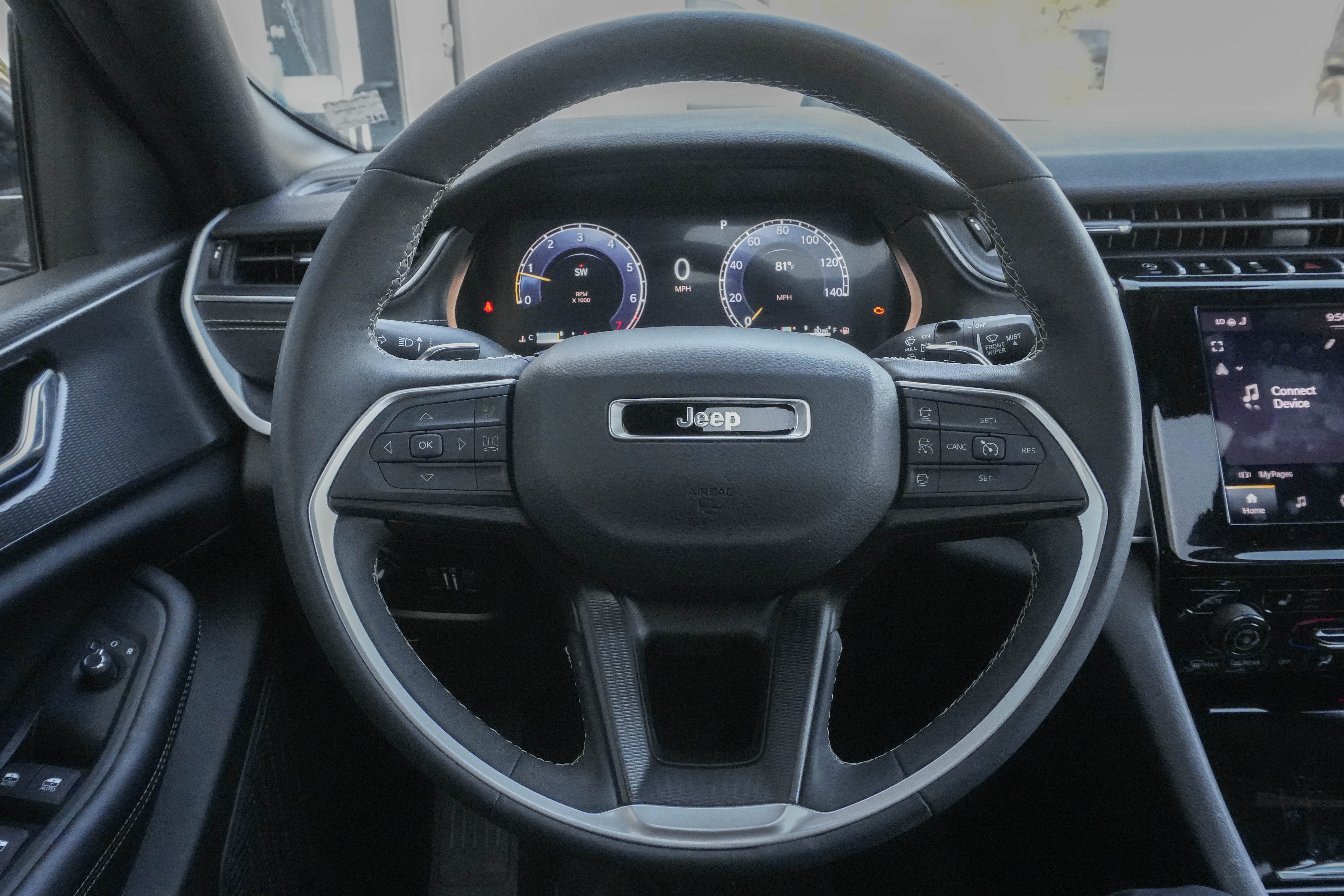 Used 2023 Chevrolet Tahoe LT w/ Max Trailering Package AWD/4WD image 18