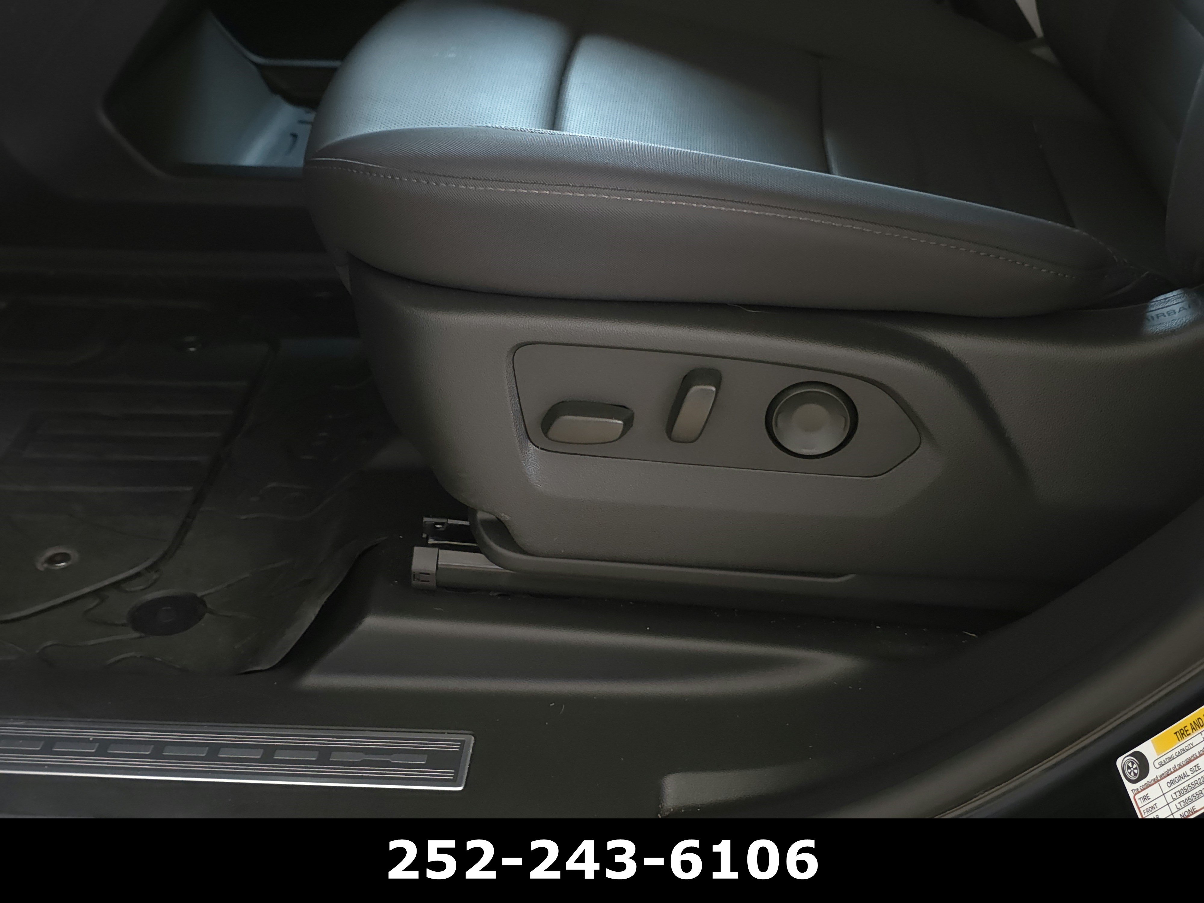 Used 2025 GMC Hummer EV 3X AWD/4WD image 11