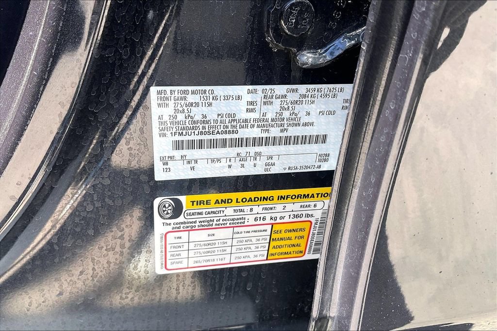 Used 2025 Ford Expedition Active AWD/4WD image 36
