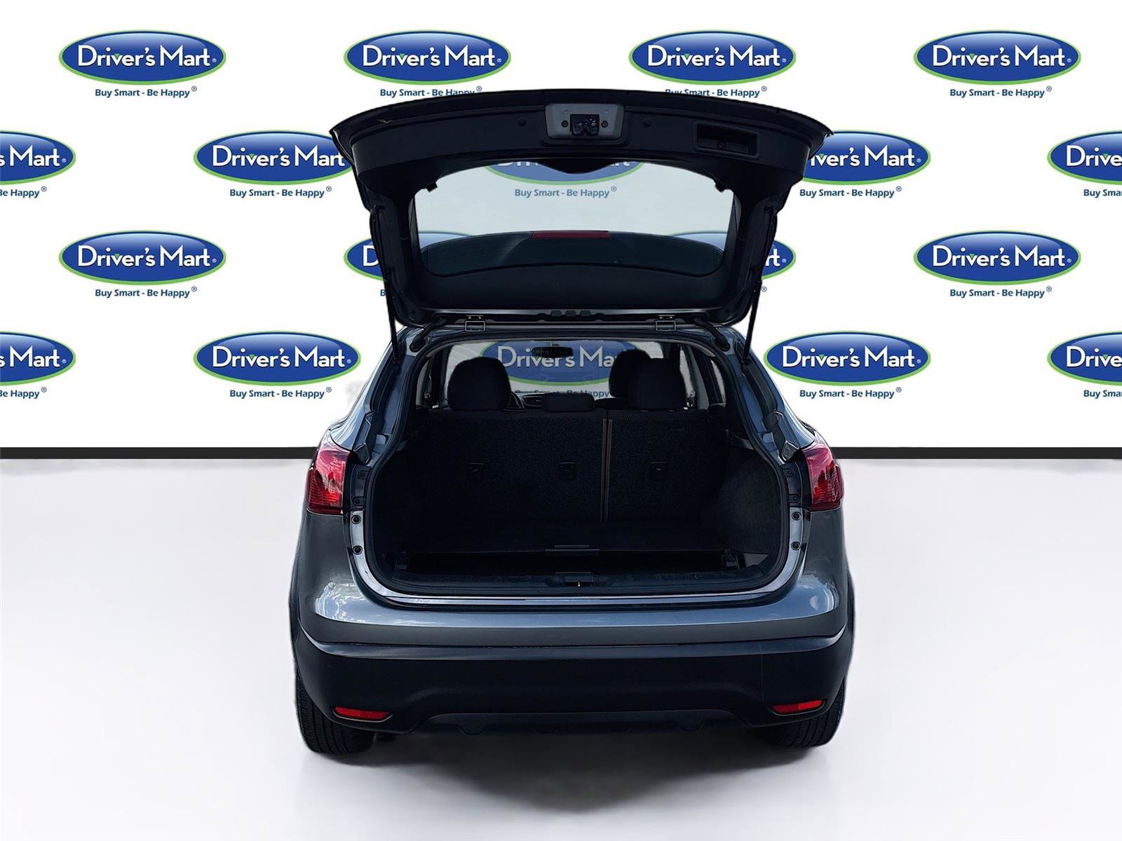 Used 2019 Nissan Rogue Sport S image 26