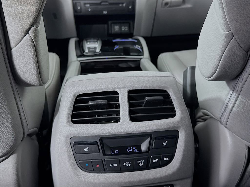 Used 2019 Honda Pilot Touring image 31