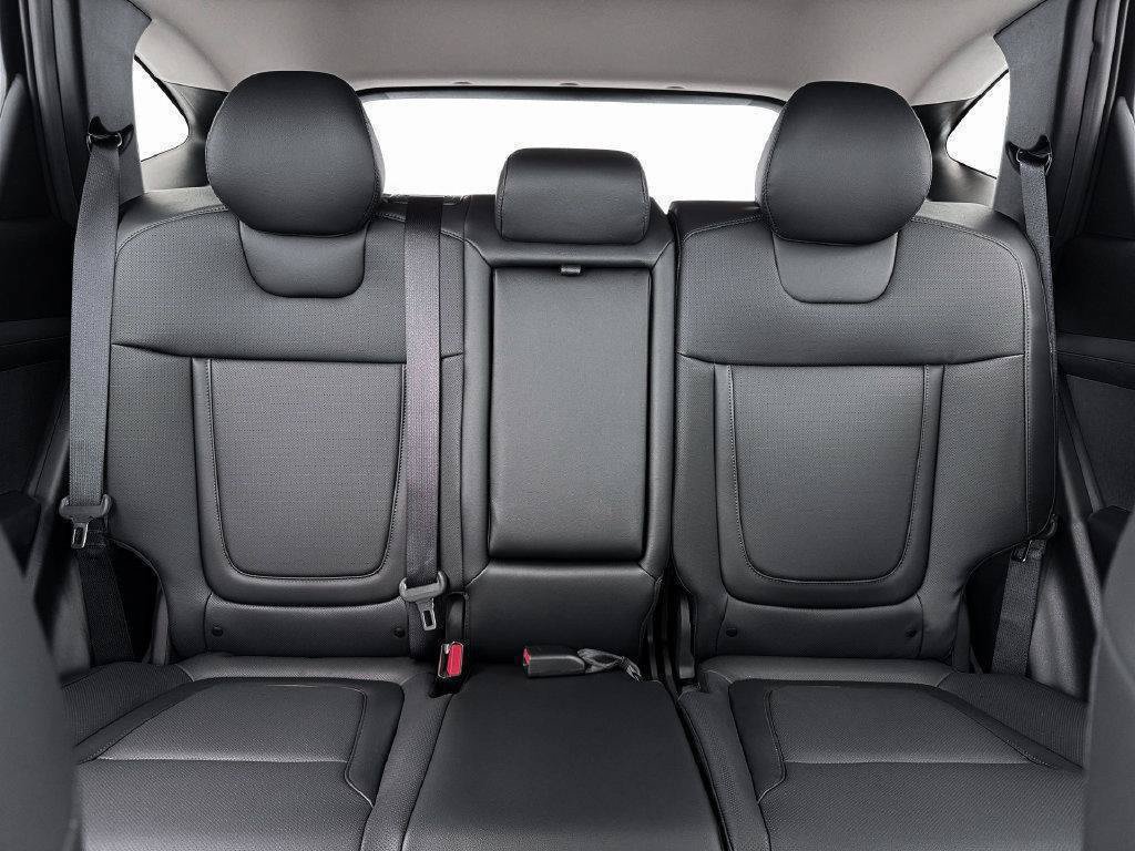 New 2026 Hyundai Tucson SEL FWD image 16