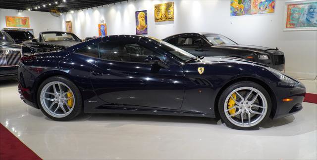 Used 2012 Ferrari California image 17