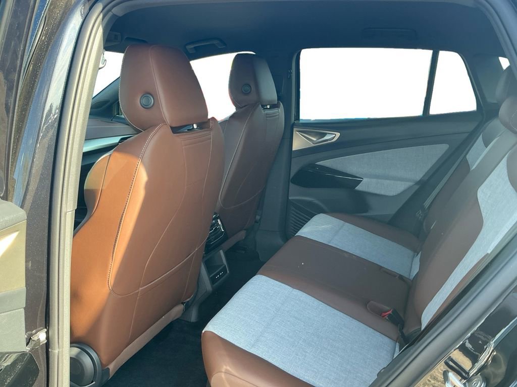 New 2026 Volkswagen ID.4 Pro AWD/4WD image 21