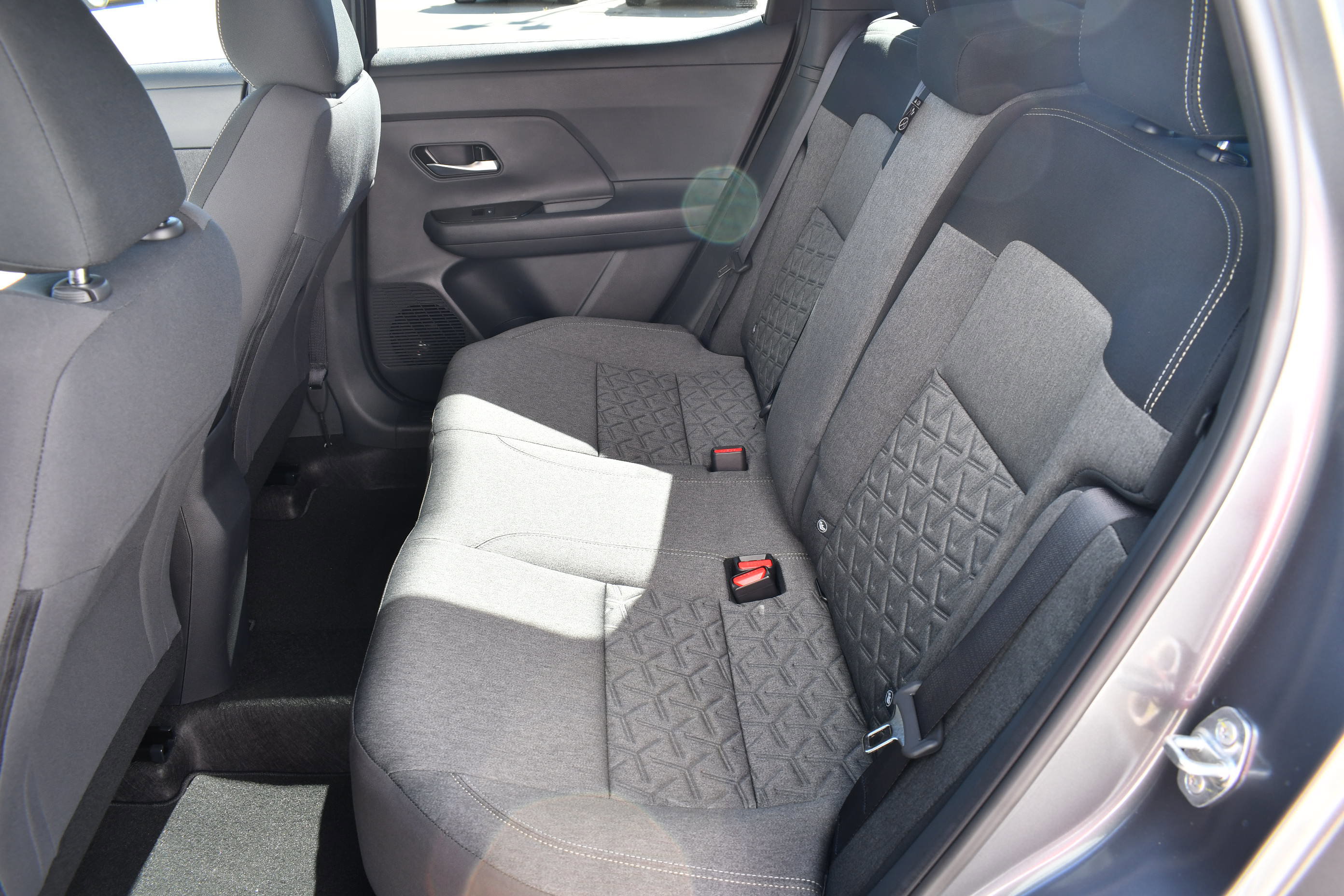 Used 2026 Nissan Kicks SV image 21