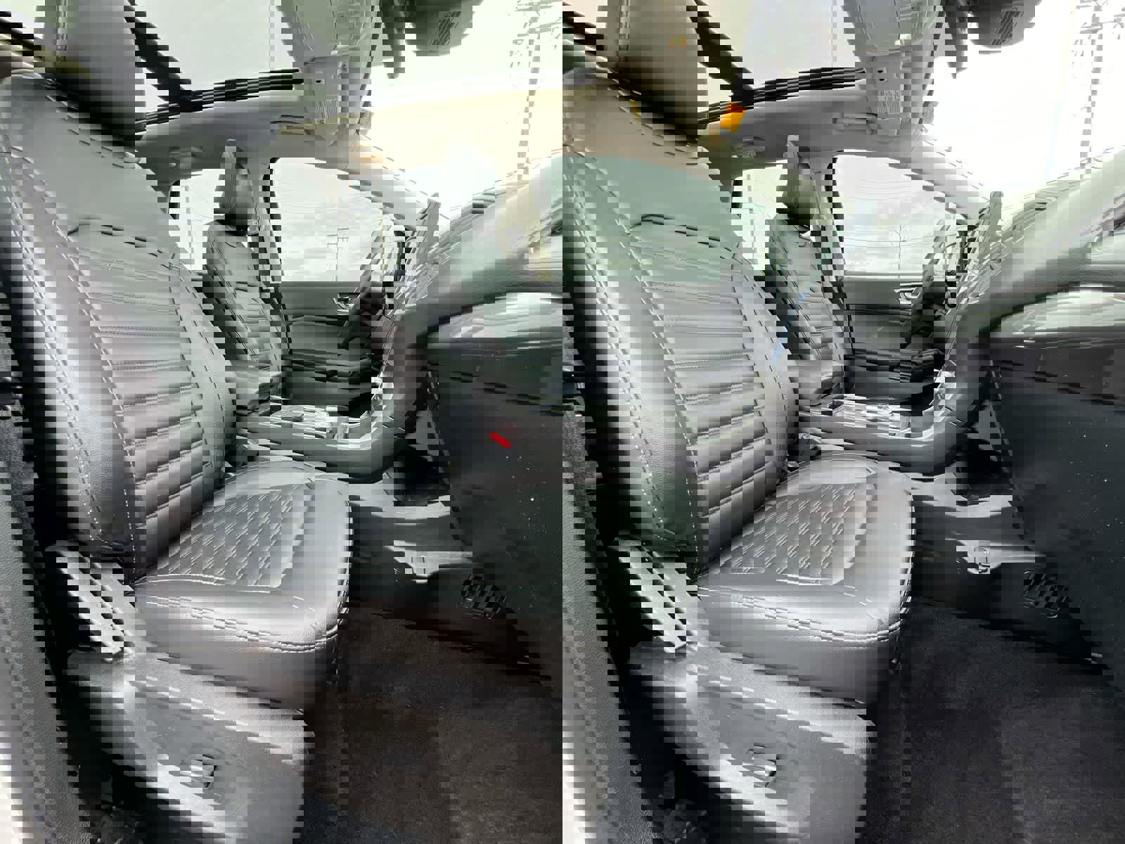 Used 2023 Ford Edge SEL w/ Convenience Package image 21