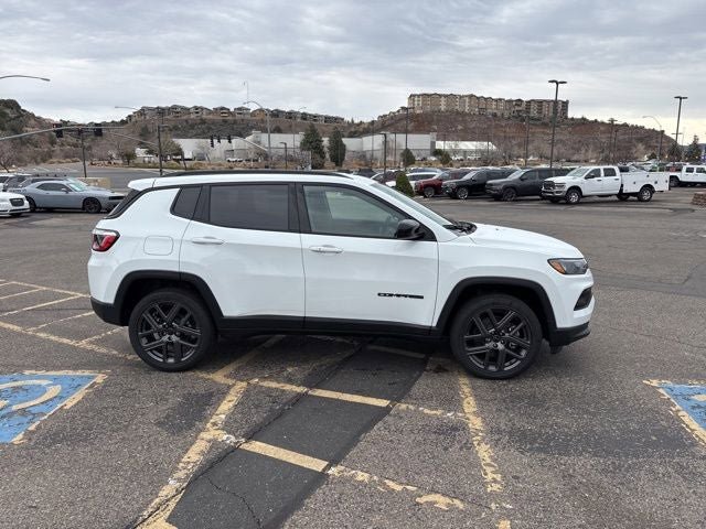 New 2026 Jeep Compass Latitude AWD/4WD image 5