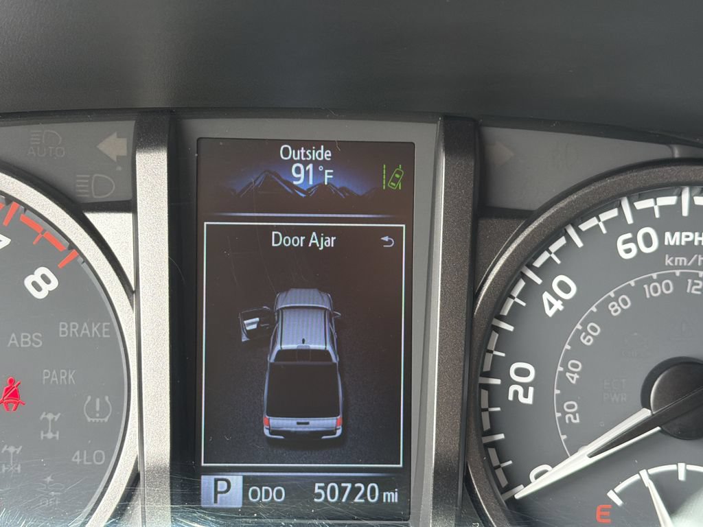 Used 2022 Toyota Tacoma TRD Pro AWD/4WD image 35
