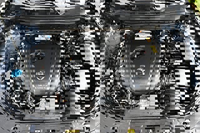 Used 2023 MAZDA CX-5 Carbon Edition image 15