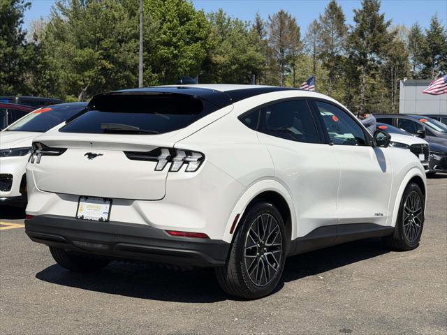 Used 2025 Ford Mustang Mach-E Premium AWD/4WD image 3
