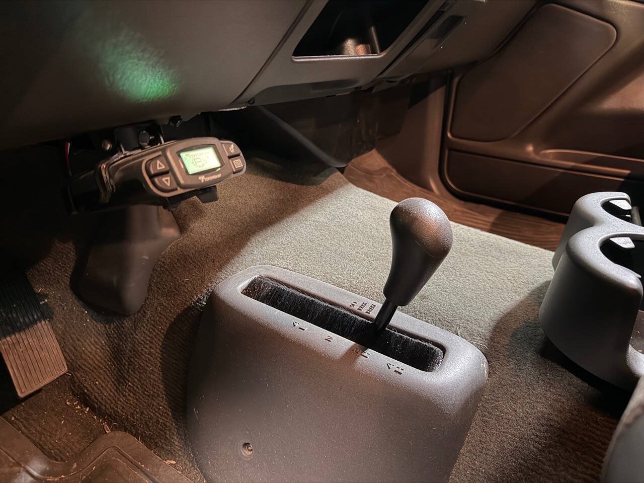 Used 2006 Chevrolet Silverado 2500 LT w/ Skid Plate Package AWD/4WD image 16