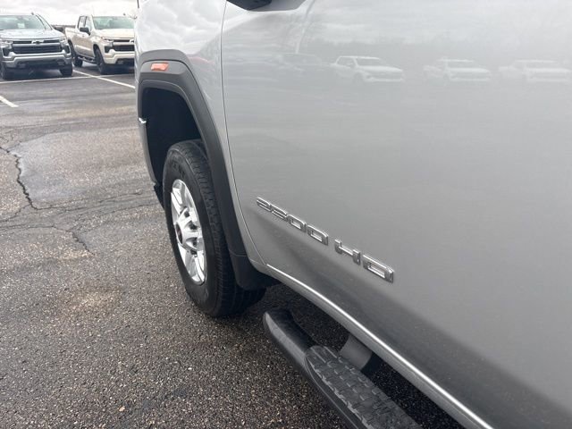 Used 2022 GMC Sierra 2500 SLE w/ SLE Value Package; image 24