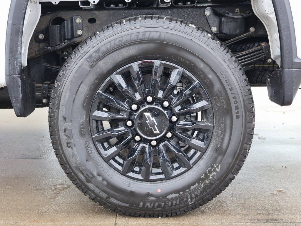 New 2026 Chevrolet Silverado 3500 W/T image 38