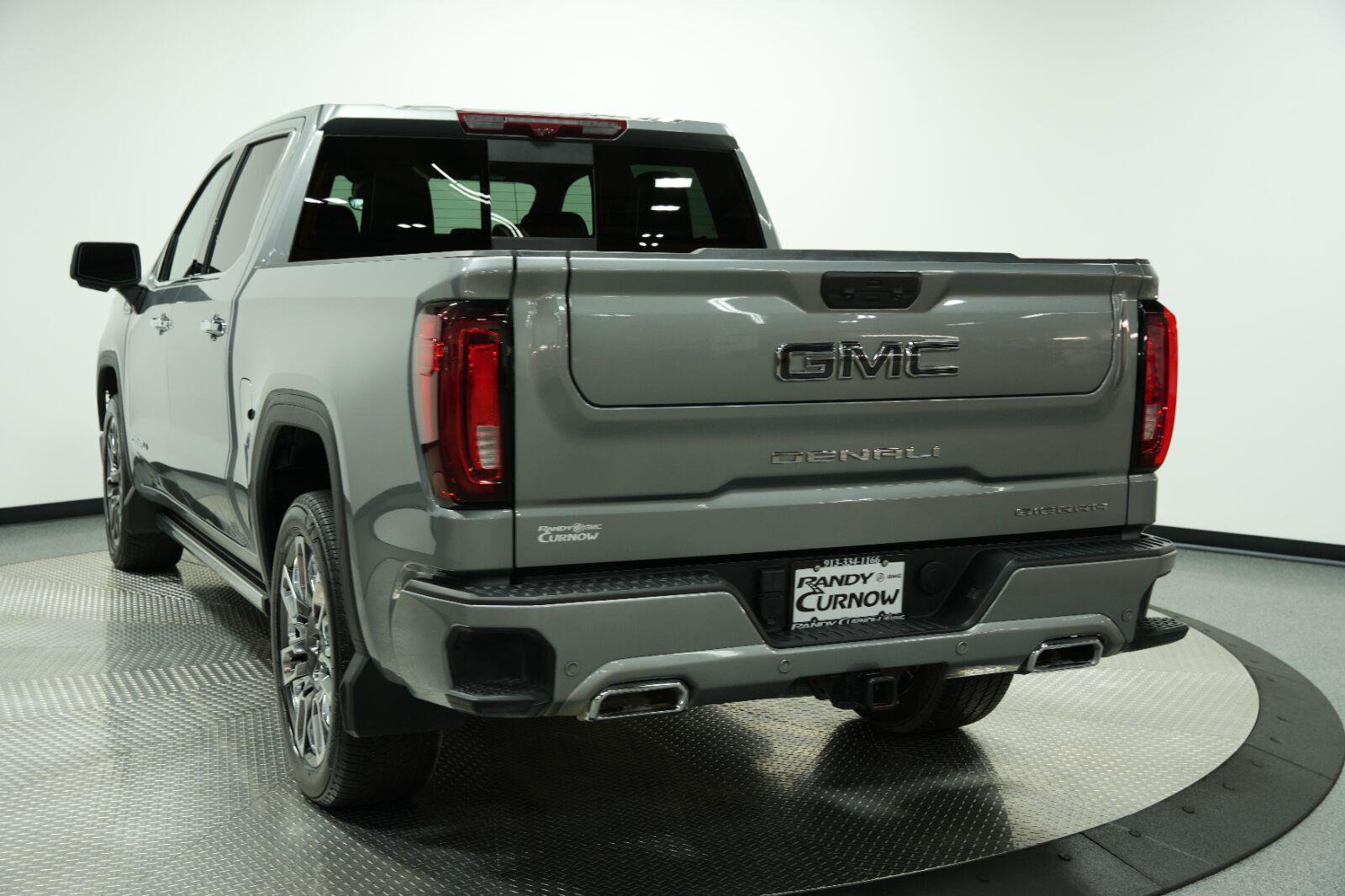 Certified 2025 GMC Sierra 1500 Denali Ultimate AWD/4WD image 9