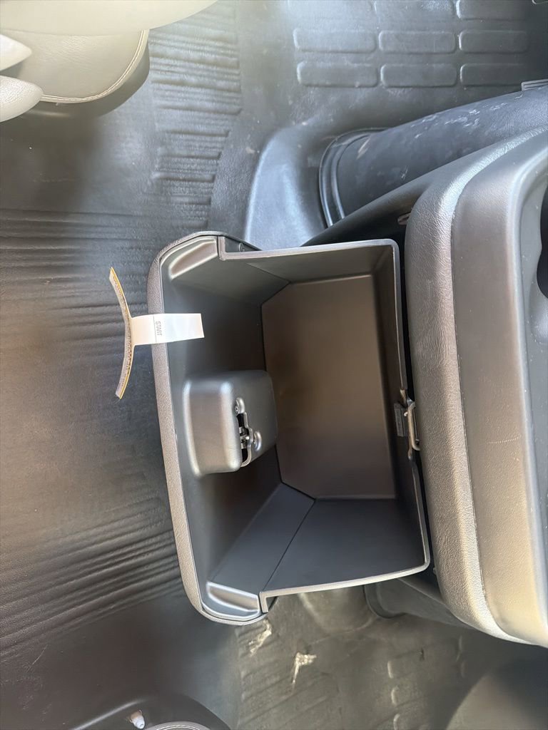 New 2025 Chevrolet Express 2500 Work Van w/ Driver Convenience Package image 17