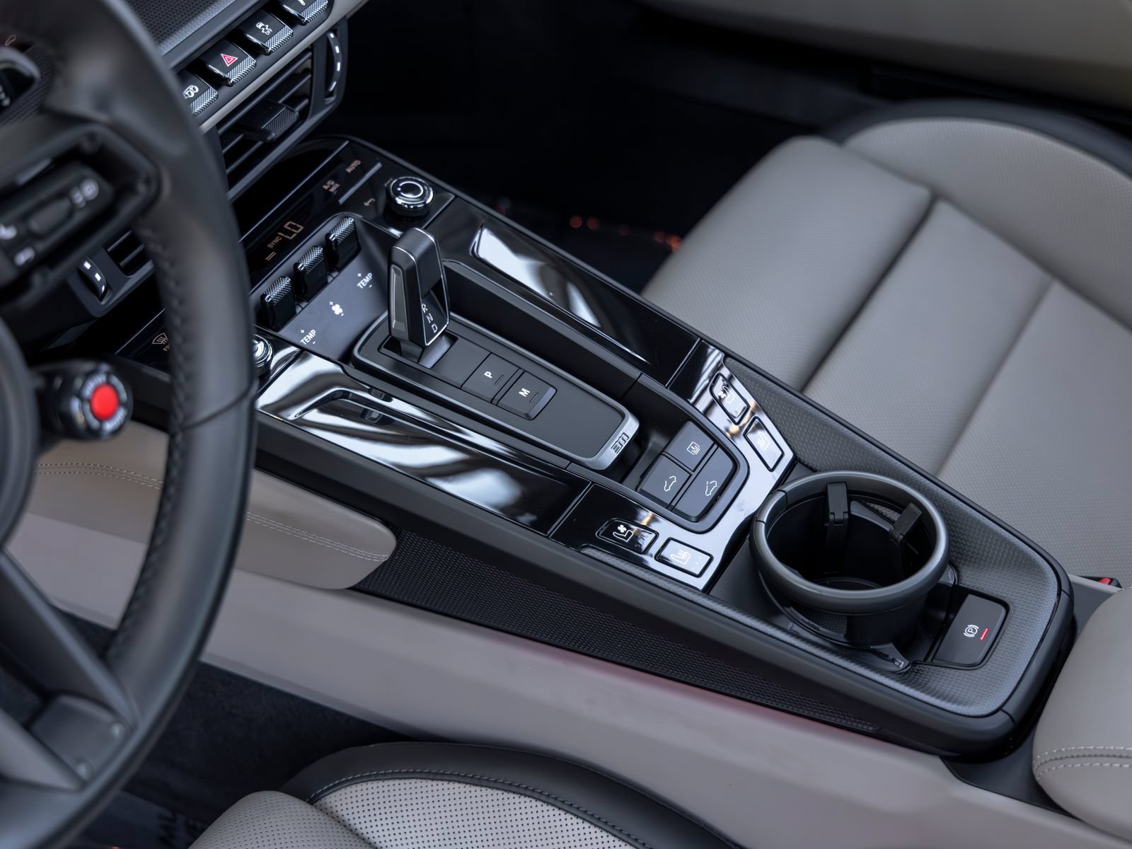 Certified 2025 Porsche 911 Carrera 4 GTS AWD/4WD image 42