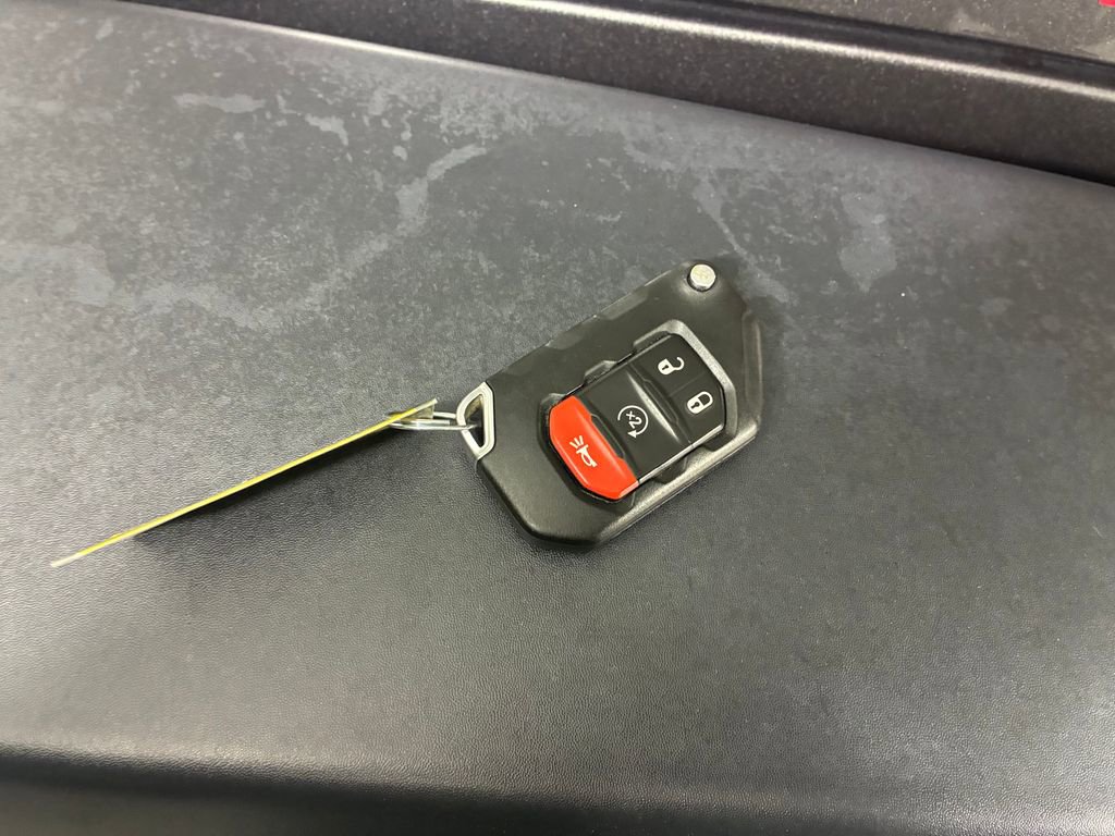 Used 2020 Jeep Gladiator Rubicon w/ LED Lighting Group image 31