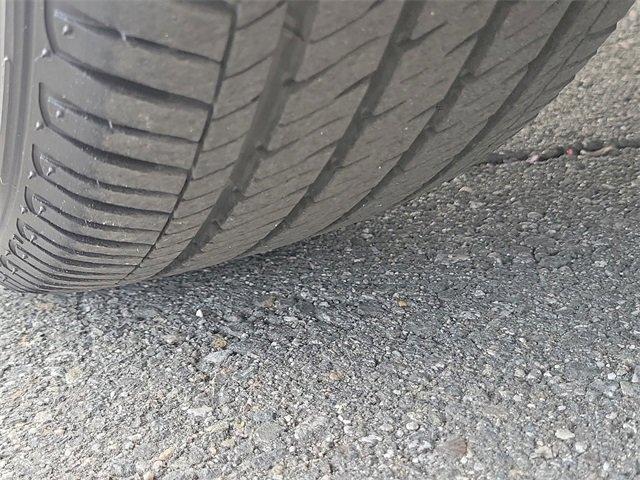 Used 2024 Nissan Kicks S image 31