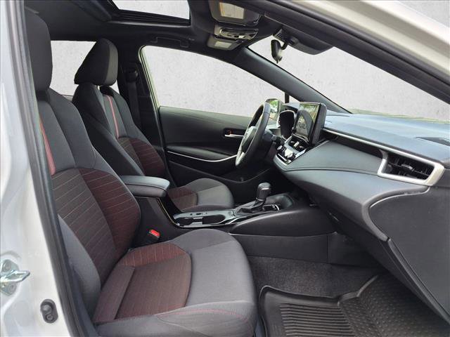 Certified 2024 Toyota Corolla SE w/ SE Premium Package FWD image 20