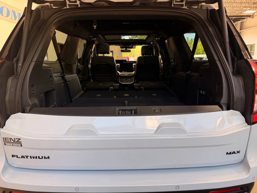Used 2025 Ford Expedition Max Platinum w/ Stealth Appearance Package AWD/4WD image 13