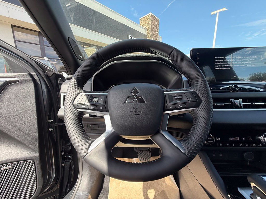 New 2026 Mitsubishi Outlander LE FWD image 20