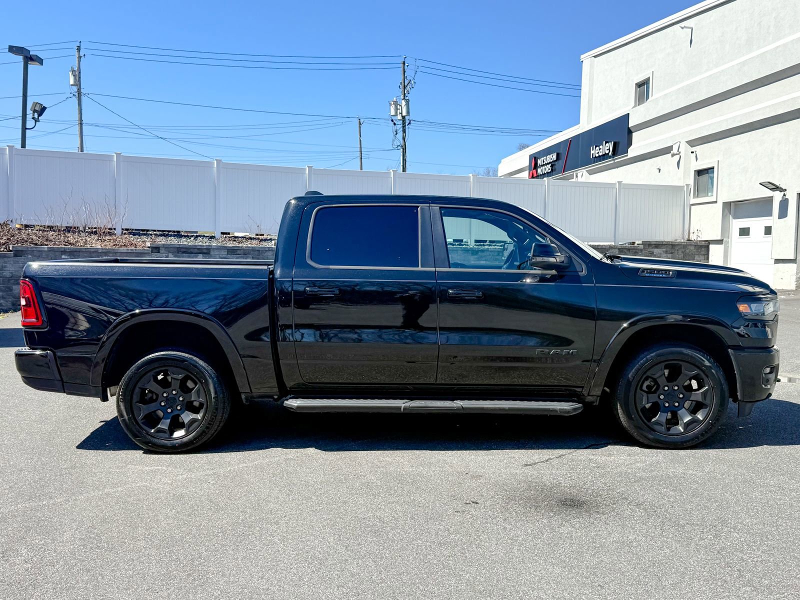 Used 2025 RAM 1500 Big Horn image 8