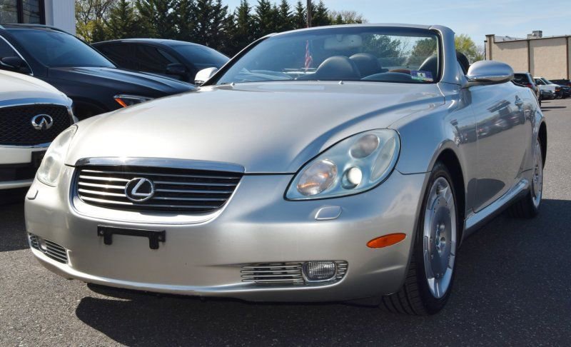 Used 2004 Lexus SC 430 Convertible image 5