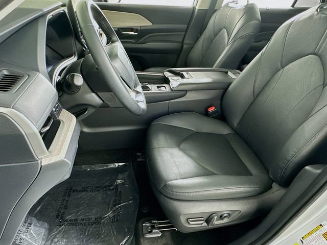 Used 2024 Toyota Grand Highlander FWD image 9
