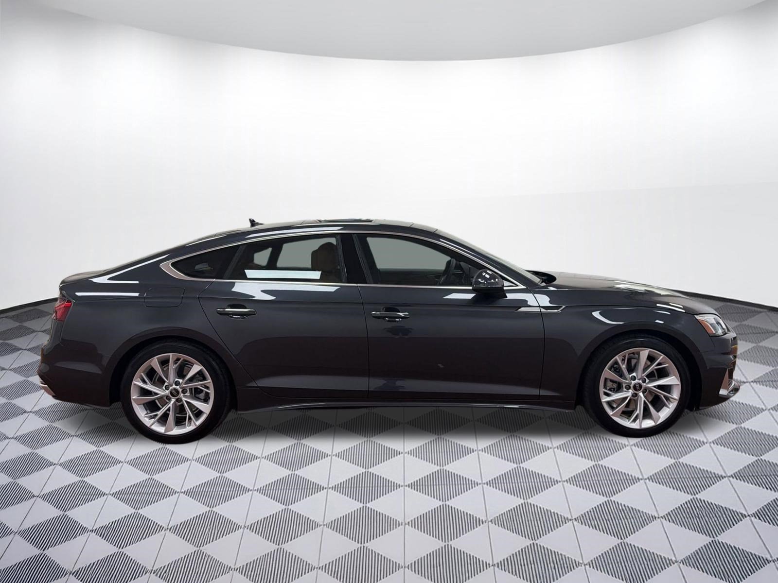 Used 2023 Audi A5 2.0T Premium Plus w/ Premium Plus AWD/4WD image 8