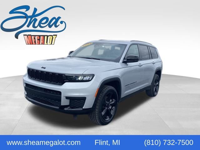 Used 2023 Jeep Grand Cherokee L Laredo image 1